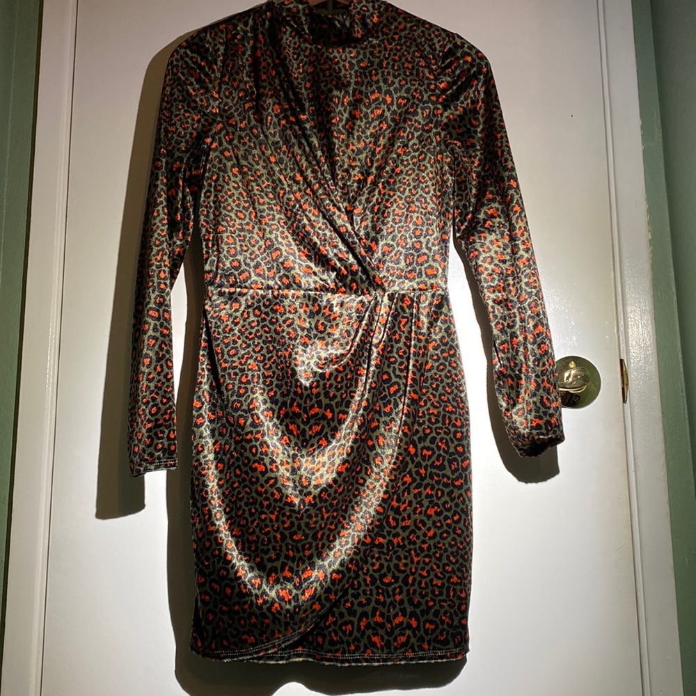 Black Halo Green Velvet Dress with Leopard Print